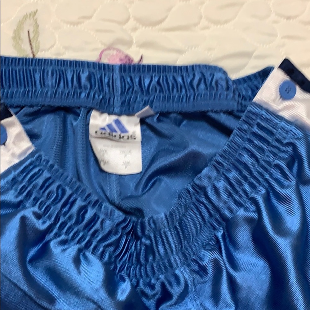 adidas - Picture 3 of 3